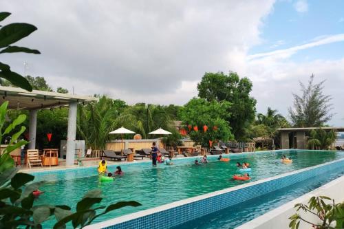 bazen, Mermaid Eco Resort in Dhoapalong bazen, Mermaid Eco Resort in Dhoapalong