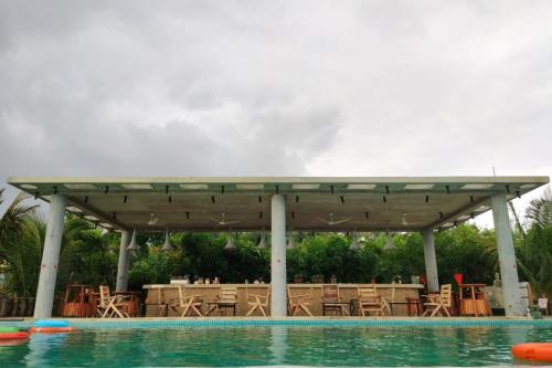 Zwembad, Mermaid Beach Resort in Dhoapalong Zwembad, Mermaid Beach Resort in Dhoapalong