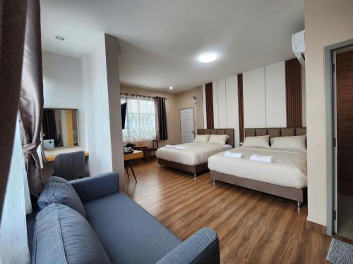 LeMae Residence, Phetchaburi, Khao Yoi District in Phetchaburi LeMae Residence, Phetchaburi, Khao Yoi District in Phetchaburi