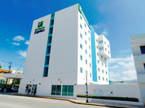 Holiday Inn Express Tuxtla Gutierrez La Marimba By IHG in 圖斯特拉-古鐵雷斯 Holiday Inn Express Tuxtla Gutierrez La Marimba By IHG in 圖斯特拉-古鐵雷斯