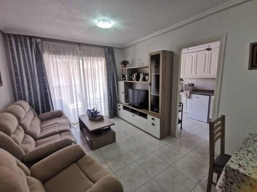 grande piso con vistas al mar