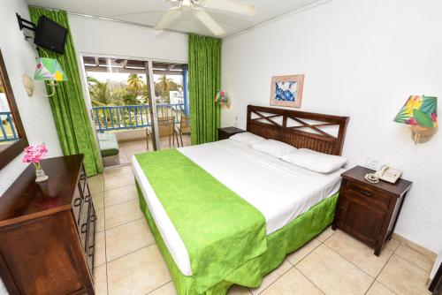Jolly Beach Resort & Spa Antigua in Saint Mary Jolly Beach Resort & Spa Antigua in Saint Mary