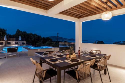 المرافق, Villa Roselia - Luxury Escape with Magnificent Views, by ZanteWize in Ploumari المرافق, Villa Roselia - Luxury Escape with Magnificent Views, by ZanteWize in Ploumari