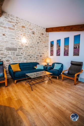 Superbe maison de village-Piscine-Idéal famille (Superbe maison de village-Piscine-Ideal famille) in Bourdic Superbe maison de village-Piscine-Idéal famille (Superbe maison de village-Piscine-Ideal famille) in Bourdic