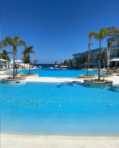 Fouka bay luxurious penthouse in Zawiyat Ailat Nuh Fouka bay luxurious penthouse in Zawiyat Ailat Nuh