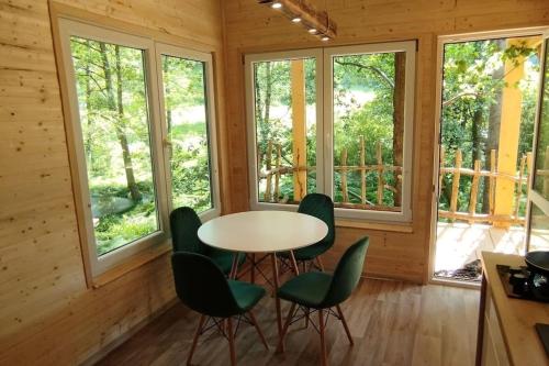 Treehouse LEA in Mikulasovice Treehouse LEA in Mikulasovice