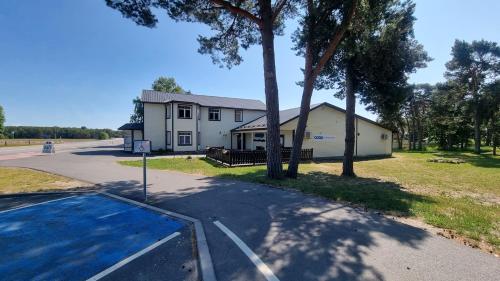 Kati Söögituba & Majutus (Kati Soogituba & Majutus) in Hiiumaa Kati Söögituba & Majutus (Kati Soogituba & Majutus) in Hiiumaa