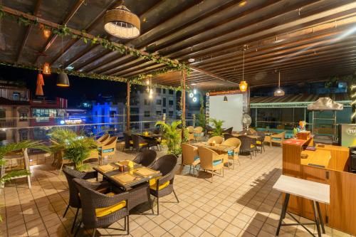 레스토랑, Dream International Hotel in 부트왈 레스토랑, Dream International Hotel in 부트왈