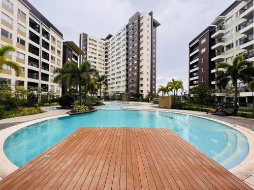 Swimming pool, J Travellers' Choice 2023 near Camina Balay nga Bato Swimming pool, J Travellers' Choice 2023 near Camina Balay nga Bato