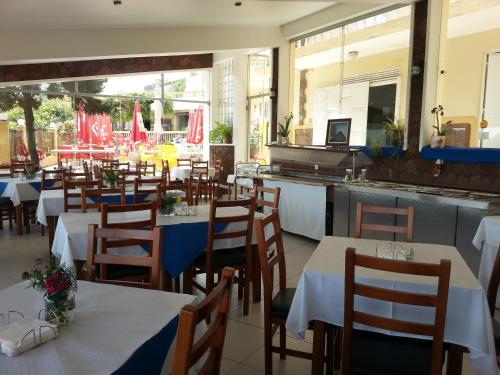 Restaurant, Quinta Da Montanha in Rui Vaz Restaurant, Quinta Da Montanha in Rui Vaz