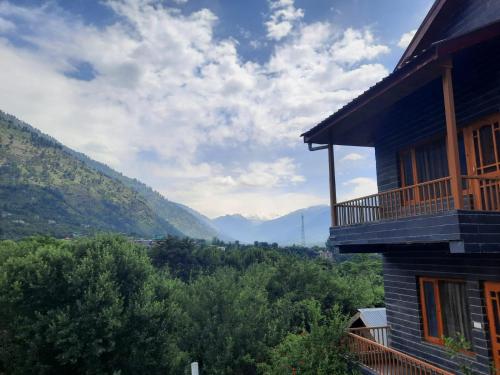 Nature's Paradise Dobhi @ Manali in Larankelo Nature's Paradise Dobhi @ Manali in Larankelo