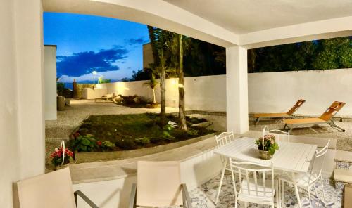 ระเบียง/ชานเรือน, Villa Giulia sul Mare in มาเราซาลิโด ระเบียง/ชานเรือน, Villa Giulia sul Mare in มาเราซาลิโด