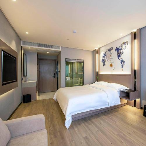 凱里亞德酒店大亞灣比亞迪科技園店 (Kyriad Marvelous Hotel Huizhou Daya Bay BYD Technology Park) in 坪山新區 凱里亞德酒店大亞灣比亞迪科技園店 (Kyriad Marvelous Hotel Huizhou Daya Bay BYD Technology Park) in 坪山新區