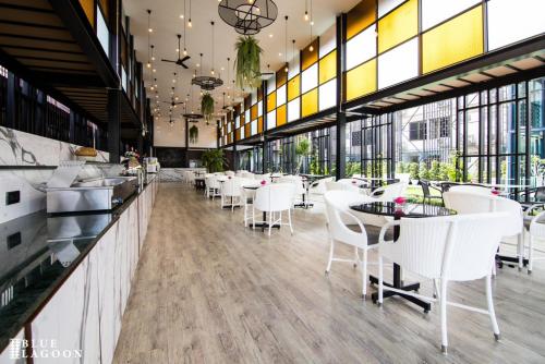 Restaurant, Blue Lagoon Hotel BY diamond in Chiang Rai Restaurant, Blue Lagoon Hotel BY diamond in Chiang Rai