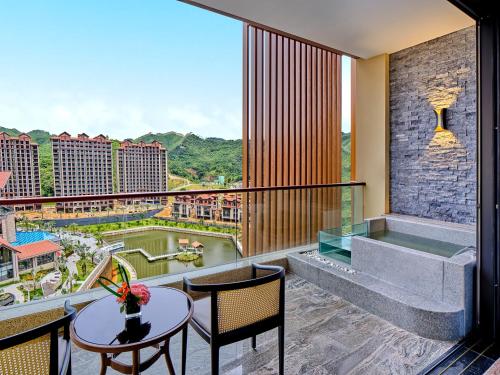 Balcony/terrace, 南昆山慕思嘉华温泉酒店 in Longmen Balcony/terrace, 南昆山慕思嘉华温泉酒店 in Longmen