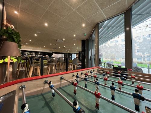 바/라운지, 호텔 캉파닐 리옹 상트르 가르 파르 디외 (Hotel Campanile Lyon Centre Gare Part Dieu) in 리옹 바/라운지, 호텔 캉파닐 리옹 상트르 가르 파르 디외 (Hotel Campanile Lyon Centre Gare Part Dieu) in 리옹