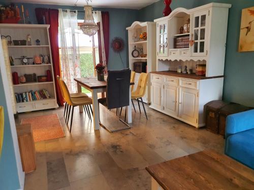 Uriges, altes Haus in bester Lage in Friedberg Uriges, altes Haus in bester Lage in Friedberg