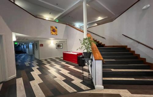 Lobi, Empeiria High Sierra Hotel in Mammoth Lakes (CA) Lobi, Empeiria High Sierra Hotel in Mammoth Lakes (CA)