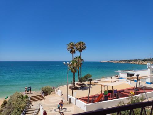 Uitzicht, 2 Avenida Frente Mar - Casas & Papéis (2 Avenida Frente Mar - Casas & Papeis) in Silves Uitzicht, 2 Avenida Frente Mar - Casas & Papéis (2 Avenida Frente Mar - Casas & Papeis) in Silves