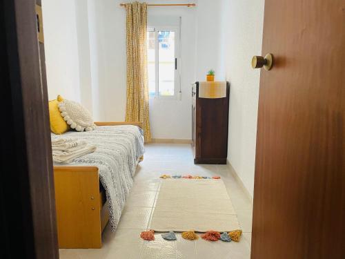 Cozy 2-Bedroom Serviced Apartment with Netflix