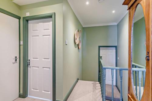 3-bedroom home with free parking&flexible bed configuration in High Harrogate 3-bedroom home with free parking&flexible bed configuration in High Harrogate