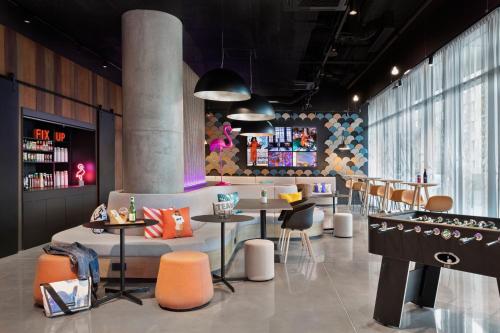 נוף, Moxy Szczecin City in סזסזסין נוף, Moxy Szczecin City in סזסזסין