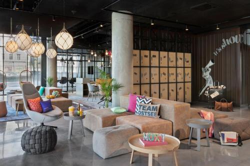 Lobby, Moxy Szczecin City in Szczecin Lobby, Moxy Szczecin City in Szczecin