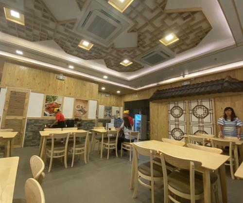 Restaurant, Grace Residences near BGC & Airport near Taguig City Hall Restaurant, Grace Residences near BGC & Airport near Taguig City Hall