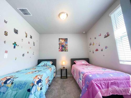 *Lavish Dreams House* 5 Miles from Legoland in Eagle Lake (FL) *Lavish Dreams House* 5 Miles from Legoland in Eagle Lake (FL)