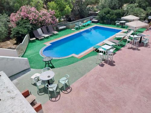 Whitestar Guesthouse in Naxxar Whitestar Guesthouse in Naxxar