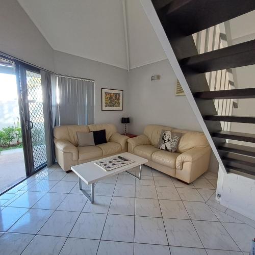 Resort Loft & Spa Villa #8 in Mandurah Resort Loft & Spa Villa #8 in Mandurah