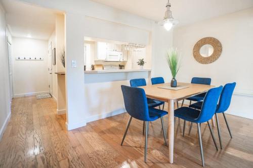 Spacious 2B2B Condo near downtown & Microsoft in 華盛頓雷德蒙德 (WA) Spacious 2B2B Condo near downtown & Microsoft in 華盛頓雷德蒙德 (WA)