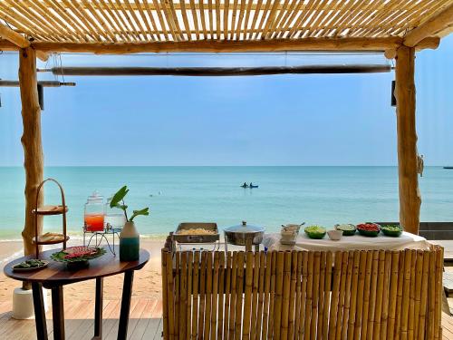 View, Issara Beach Resort Beachfront Zone in Sichon View, Issara Beach Resort Beachfront Zone in Sichon