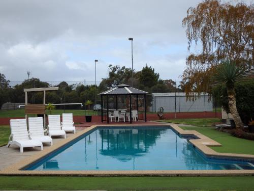 Swimming pool, Frankston Motel in Frankston Swimming pool, Frankston Motel in Frankston