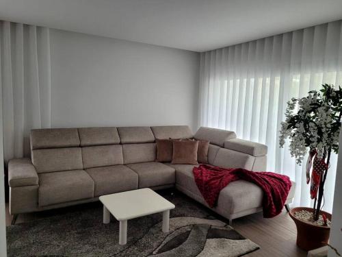Cidade_Berço House (Cidade_Berco House) in อะซูเรม Cidade_Berço House (Cidade_Berco House) in อะซูเรม