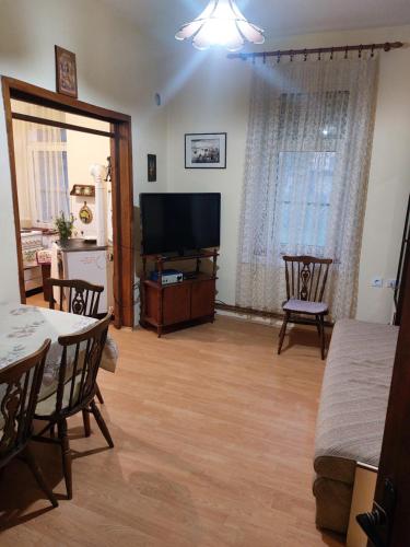 Privatni smestaj Apartman Ristovic preko puta poste 02 in Mataruška Banja Privatni smestaj Apartman Ristovic preko puta poste 02 in Mataruška Banja