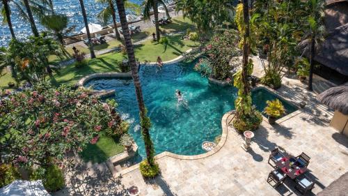 Swimming pool, Alam Anda Ocean Front Resort & Spa in Singaraja Swimming pool, Alam Anda Ocean Front Resort & Spa in Singaraja