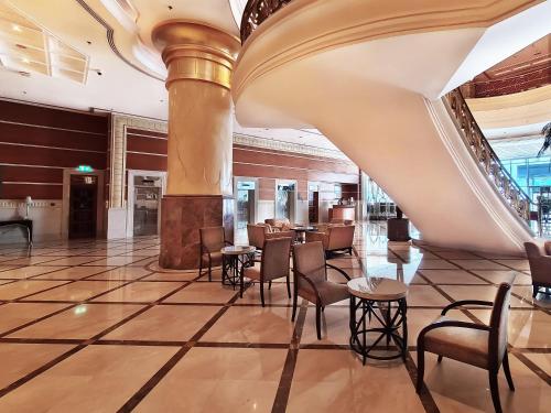 Lobi, Corniche Hotel Sharjah in Sharjah Lobi, Corniche Hotel Sharjah in Sharjah