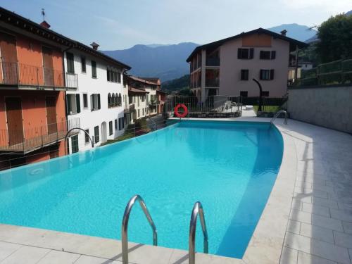ROMANTIC LAKE VIEW HOUSE in Sulzano ROMANTIC LAKE VIEW HOUSE in Sulzano