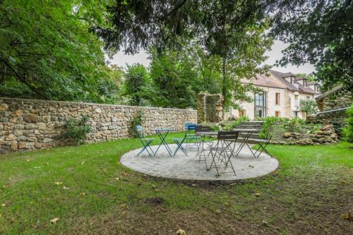 Petit loft de charme proche VERSAILLES SACLAY 30 mn PARIS jardin terrasse parking securise in Janvry Petit loft de charme proche VERSAILLES SACLAY 30 mn PARIS jardin terrasse parking securise in Janvry