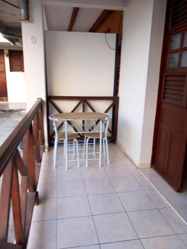 beranda/teres, Appartement cosy au Vauclin - 35 m² avec balcon jardinise in Le Vauclin beranda/teres, Appartement cosy au Vauclin - 35 m² avec balcon jardinise in Le Vauclin