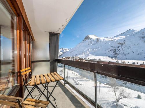 Studio rénové skis aux pieds à Tignes avec balcon, exposition sud, animaux acceptés - FR-1-502-491 (Studio renove skis aux pieds a Tignes avec balcon, exposition sud, animaux acceptes - FR-1-502-491) in Tignes Studio rénové skis aux pieds à Tignes avec balcon, exposition sud, animaux acceptés - FR-1-502-491 (Studio renove skis aux pieds a Tignes avec balcon, exposition sud, animaux acceptes - FR-1-502-491) in Tignes