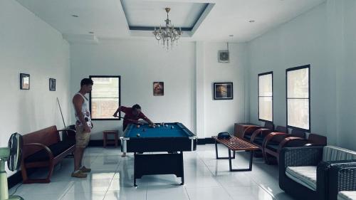 Attractions, Meet Sunset Hostel Luang Prabang in Nam Khan River Attractions, Meet Sunset Hostel Luang Prabang in Nam Khan River