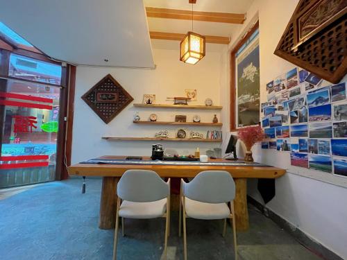 Frida's Inn 丽江梦之旅观景客栈 in Лиджанг Frida's Inn 丽江梦之旅观景客栈 in Лиджанг