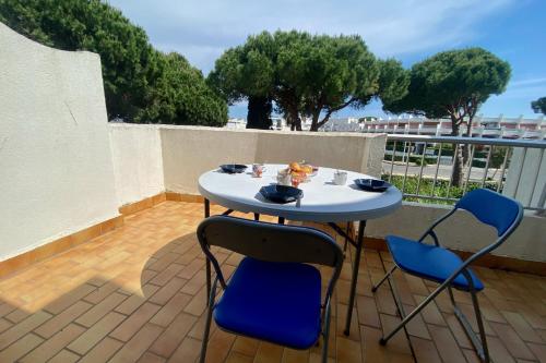 Le saint Louis - Studio terrasse proche de la plage in Le Grau-du-Roi Le saint Louis - Studio terrasse proche de la plage in Le Grau-du-Roi