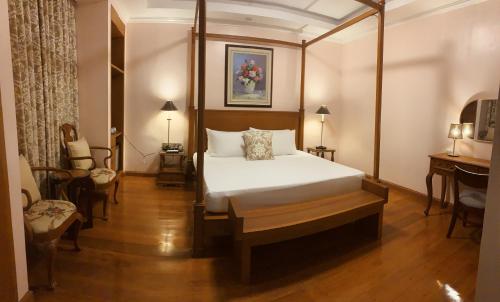 Guestroom, Sarita Bed and Breakfast in Ilocos Norte Guestroom, Sarita Bed and Breakfast in Ilocos Norte