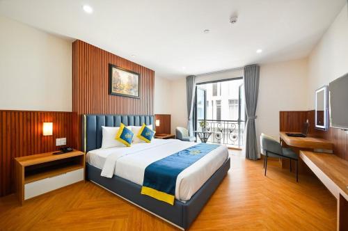 PLUS VUNG TAU HOTEL near Whale Temple PLUS VUNG TAU HOTEL near Whale Temple