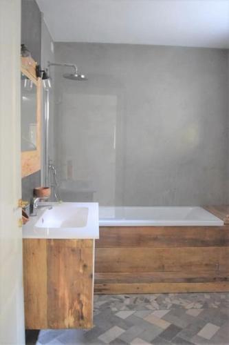 Bathroom, Villetta in collina Casa Calmas in Ome Bathroom, Villetta in collina Casa Calmas in Ome