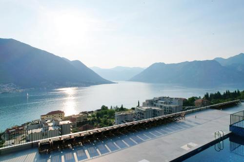 Balkon/teras, Hotel Credo in Dobrota Balkon/teras, Hotel Credo in Dobrota