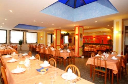 This photo about Hotel La Fenice shared on HyHotel.com